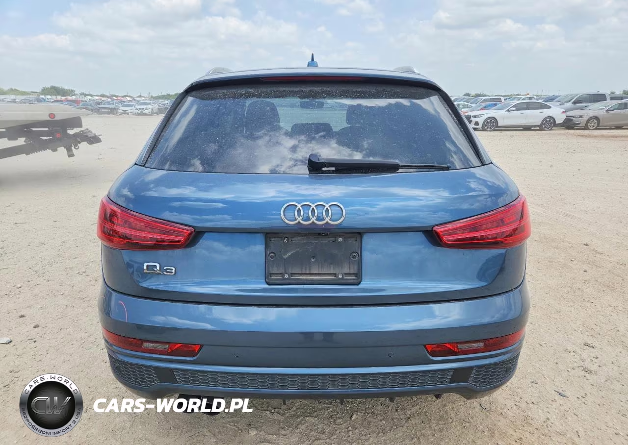 2018 Audi Q3 Premium Plus VIN:WA1HCCFS9JR023014 - 6