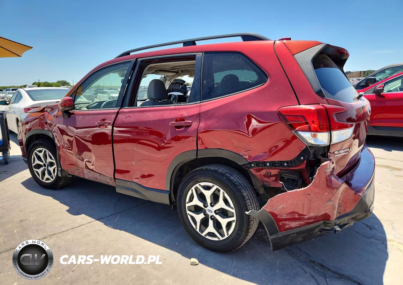 2020 Subaru Forester Premium VIN:JF2SKAJC0LH446917 - 2