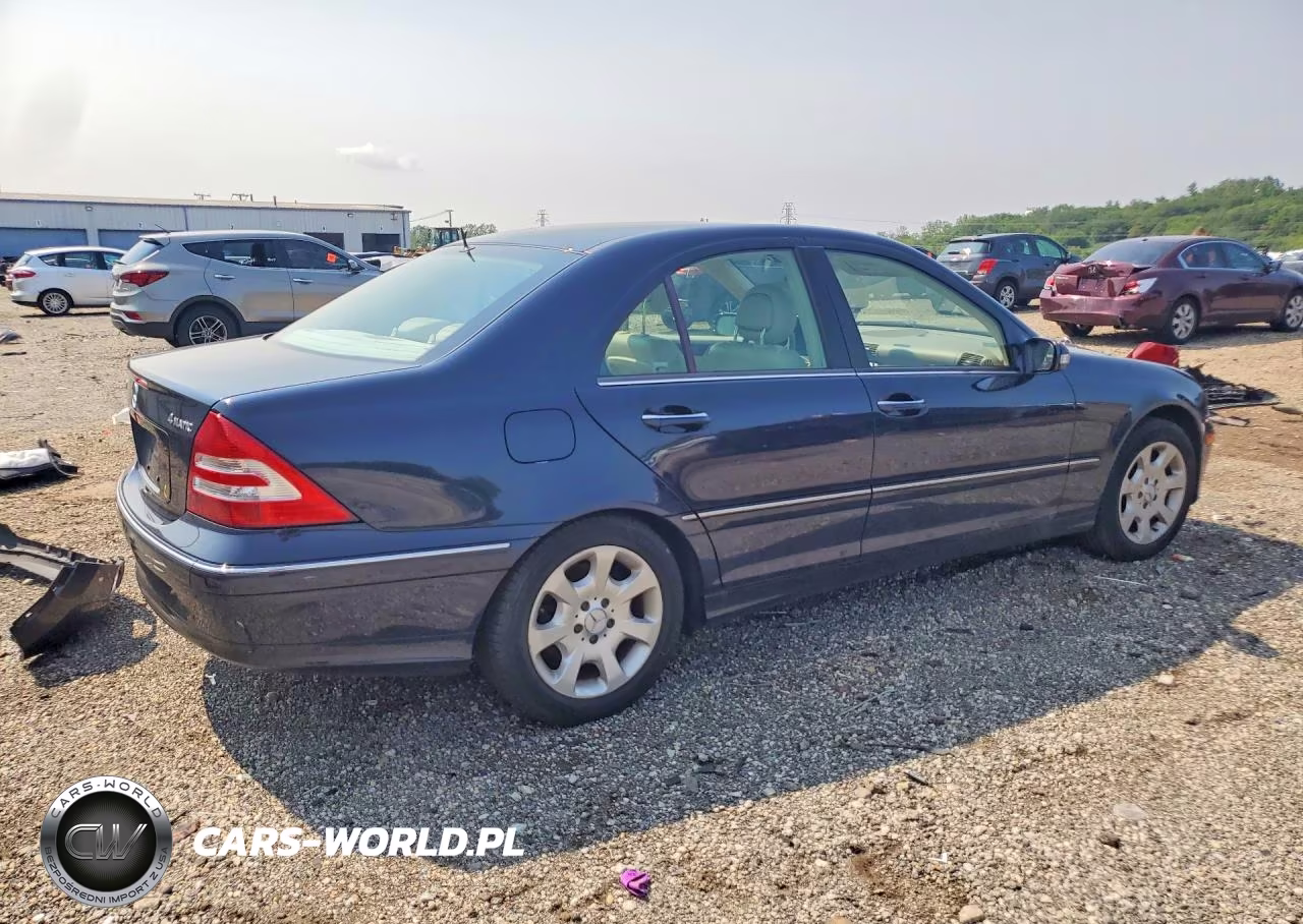 2005 Mercedes-Benz C 240 4Matic VIN:WDBRF81J95F613894 - 3
