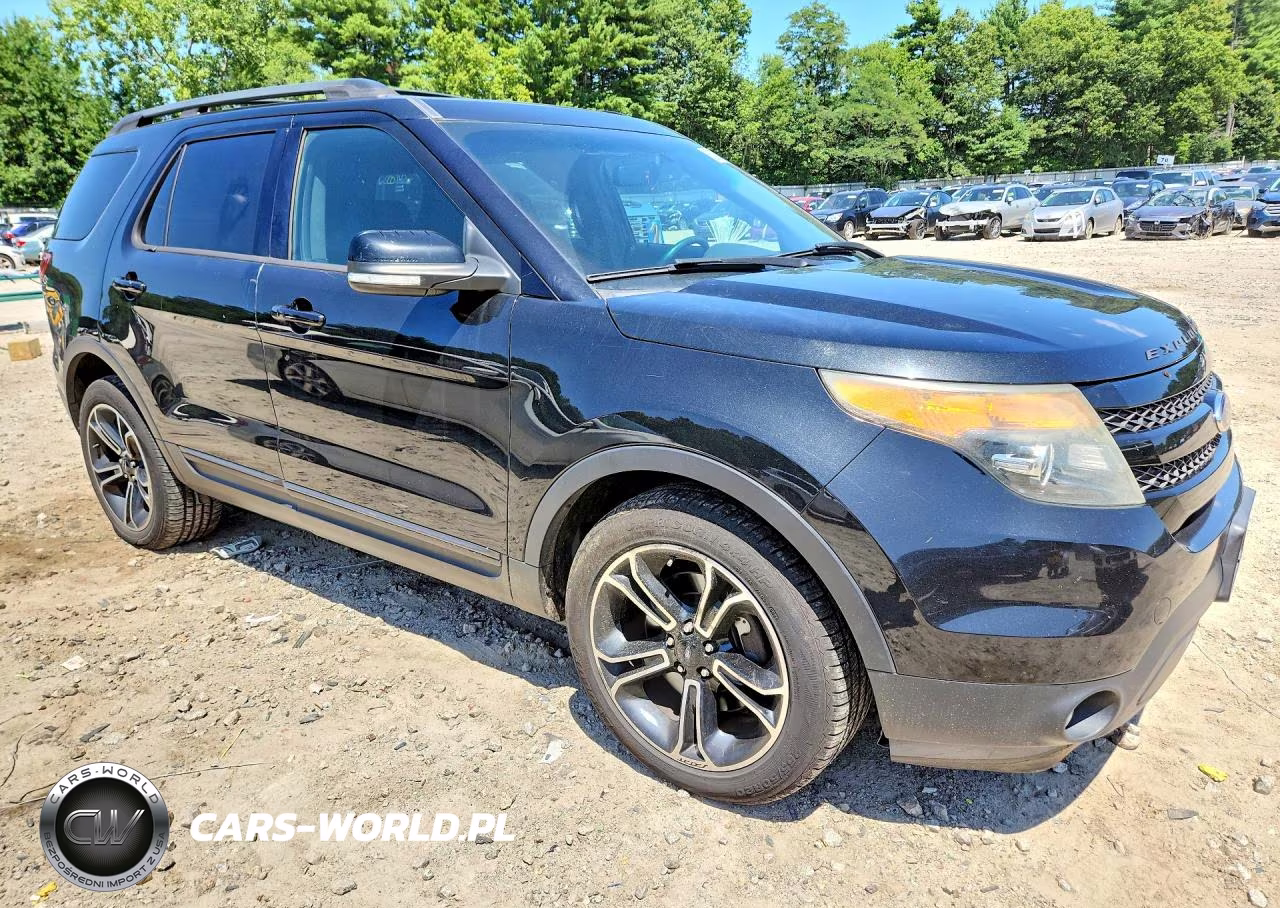2015 Ford Explorer Sport VIN:1FM5K8GTXFGA30732 - 4