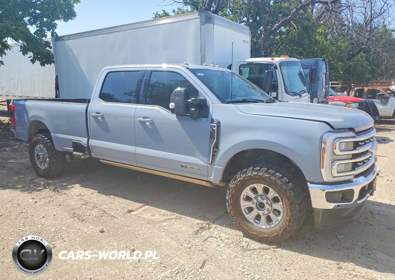 2024 Ford F350 Super Duty VIN:1FT8W3BT4REC60928 - 4
