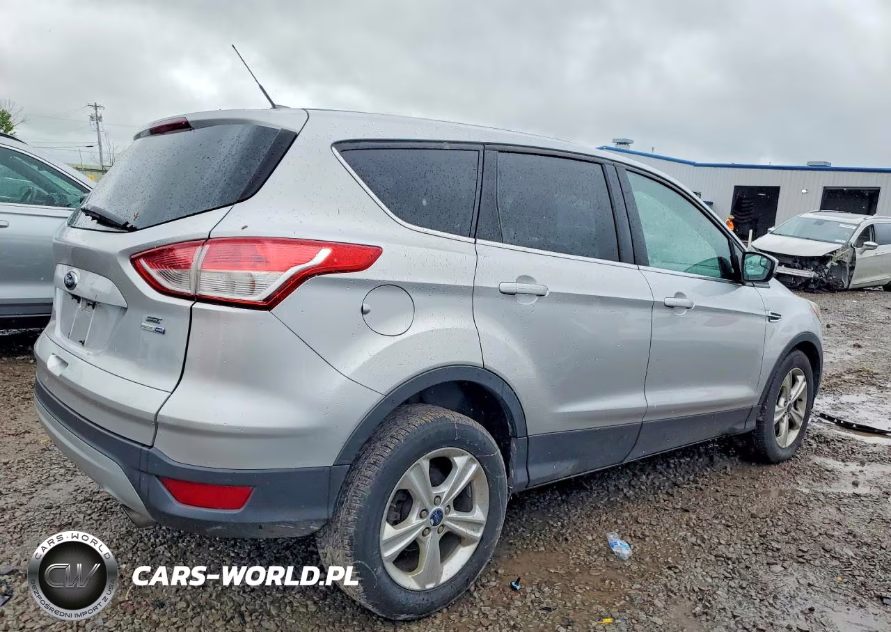2015 Ford Escape Se VIN:1FMCU9GX1FUC31365 - 3