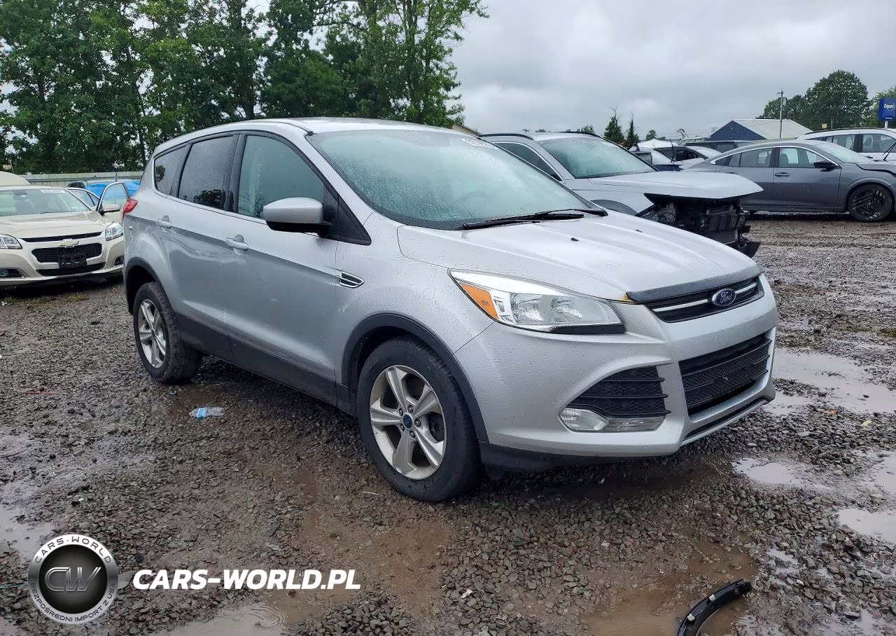 2015 Ford Escape Se VIN:1FMCU9GX1FUC31365 - 4