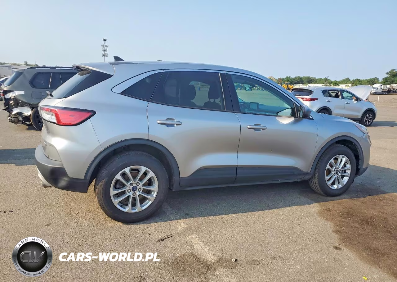 2022 Ford Escape Se VIN:1FMCU9G67NUA53872 - 3