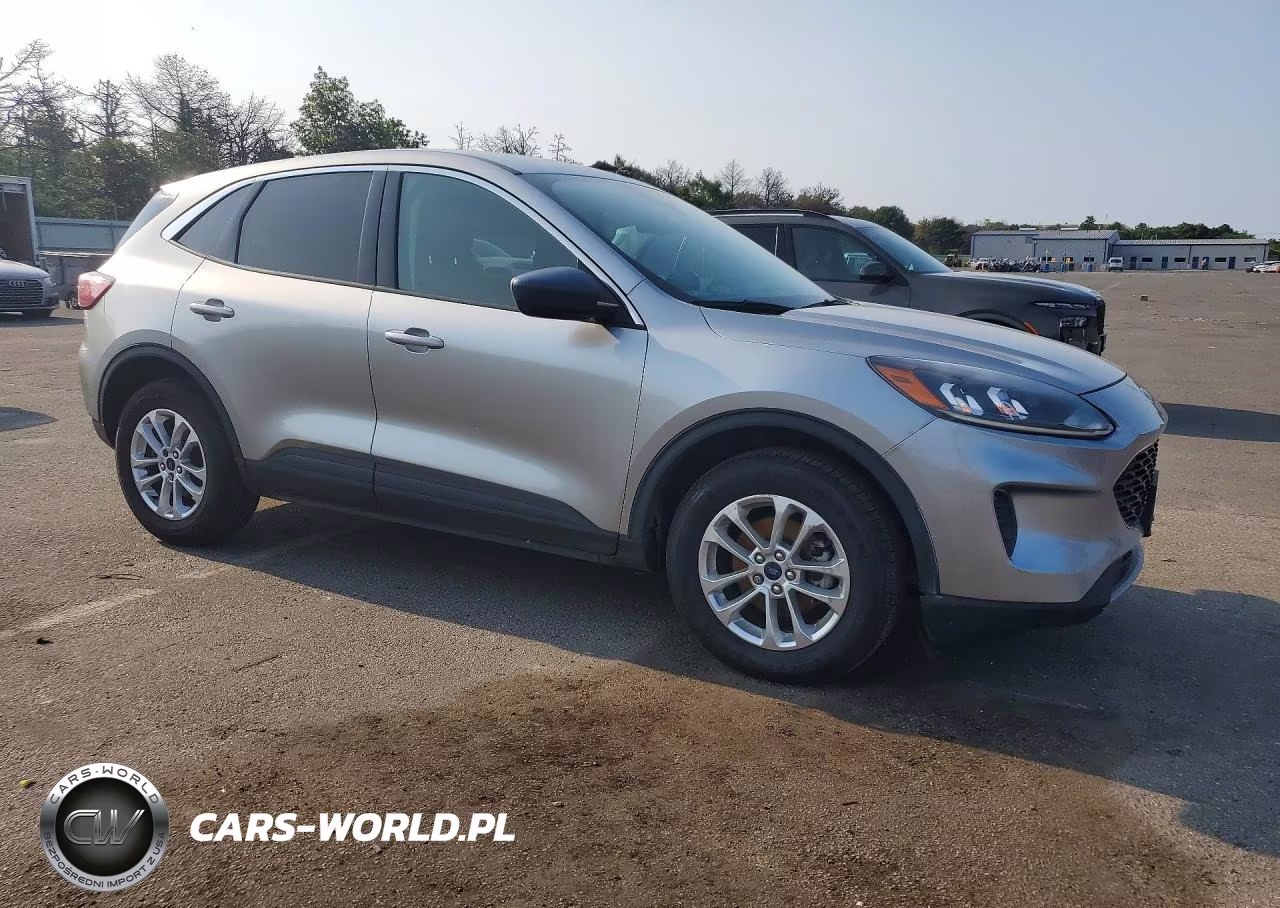 2022 Ford Escape Se VIN:1FMCU9G67NUA53872 - 4