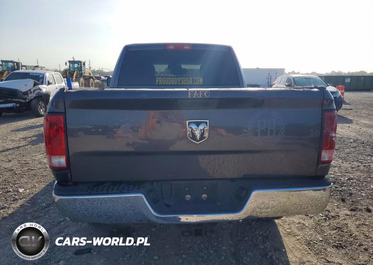 2019 Ram 1500 Classic Tradesman VIN:1C6RR6FG7KS629130 - 6