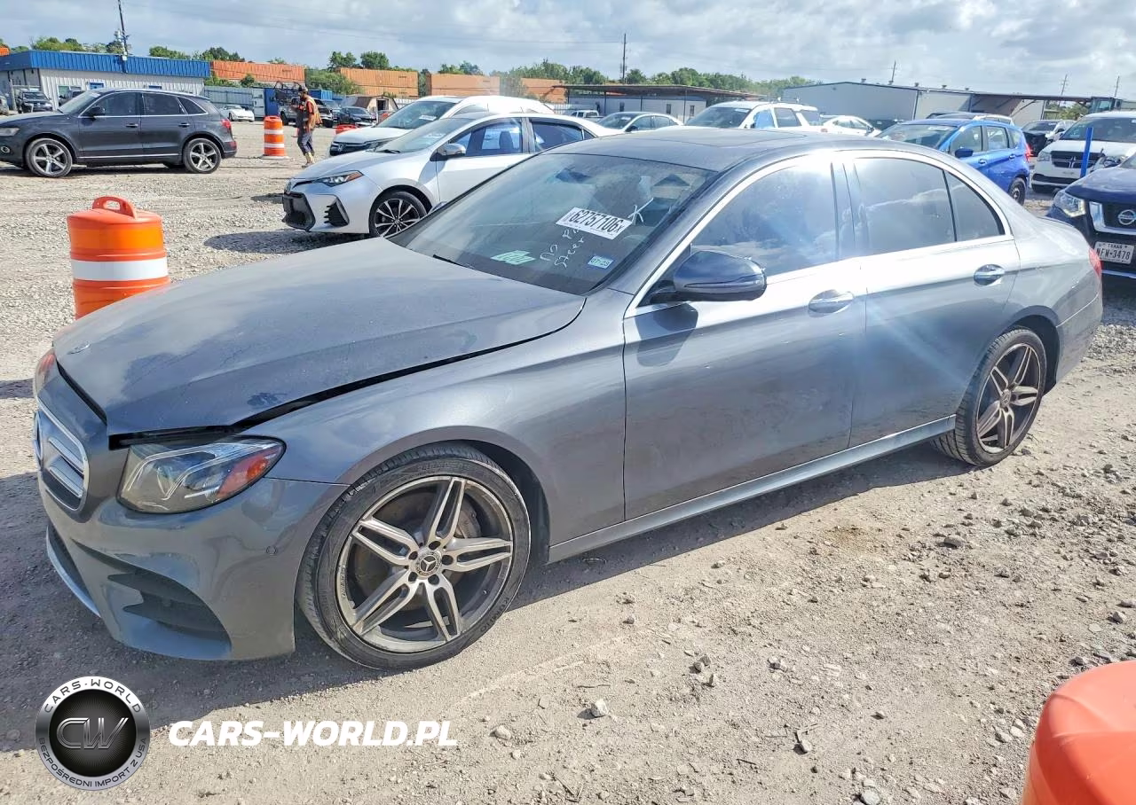 2018 Mercedes-Benz E 400 4Matic – zdjęcie 1 z 12