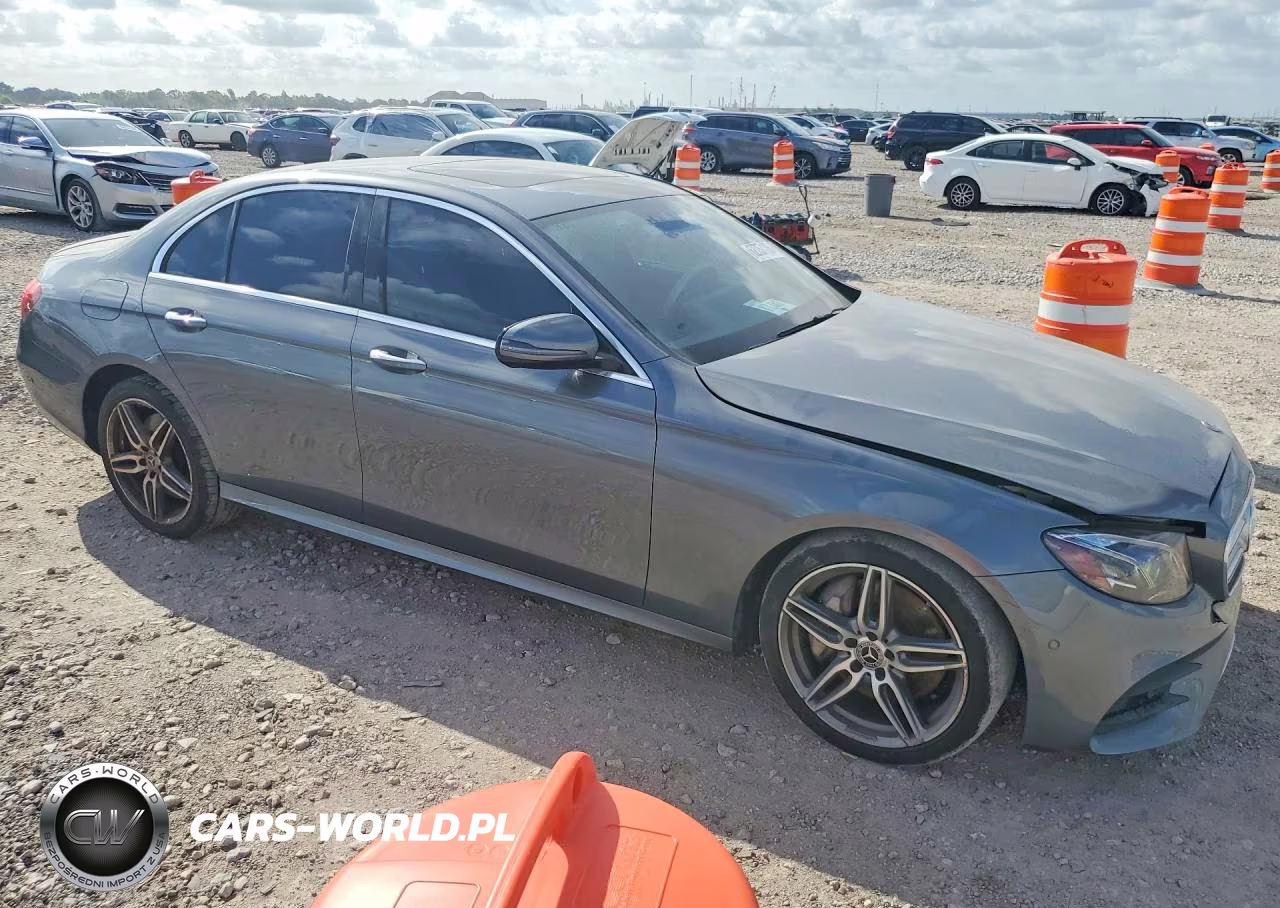 2018 Mercedes-Benz E 400 4Matic VIN:WDDZF6GB6JA434831 - 4