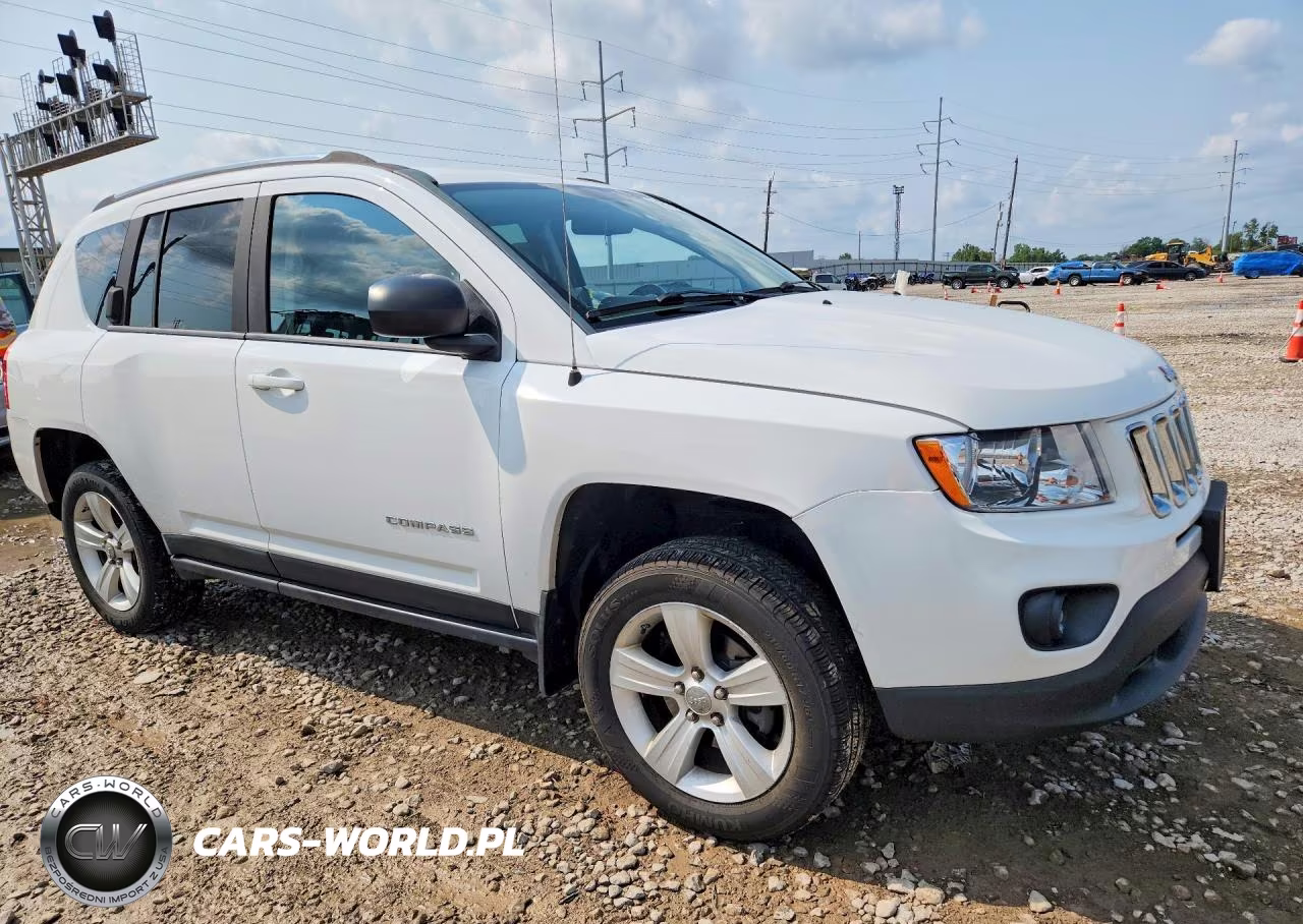 2011 Jeep Compass Sport VIN:1J4NT1FA9BD155610 - 4