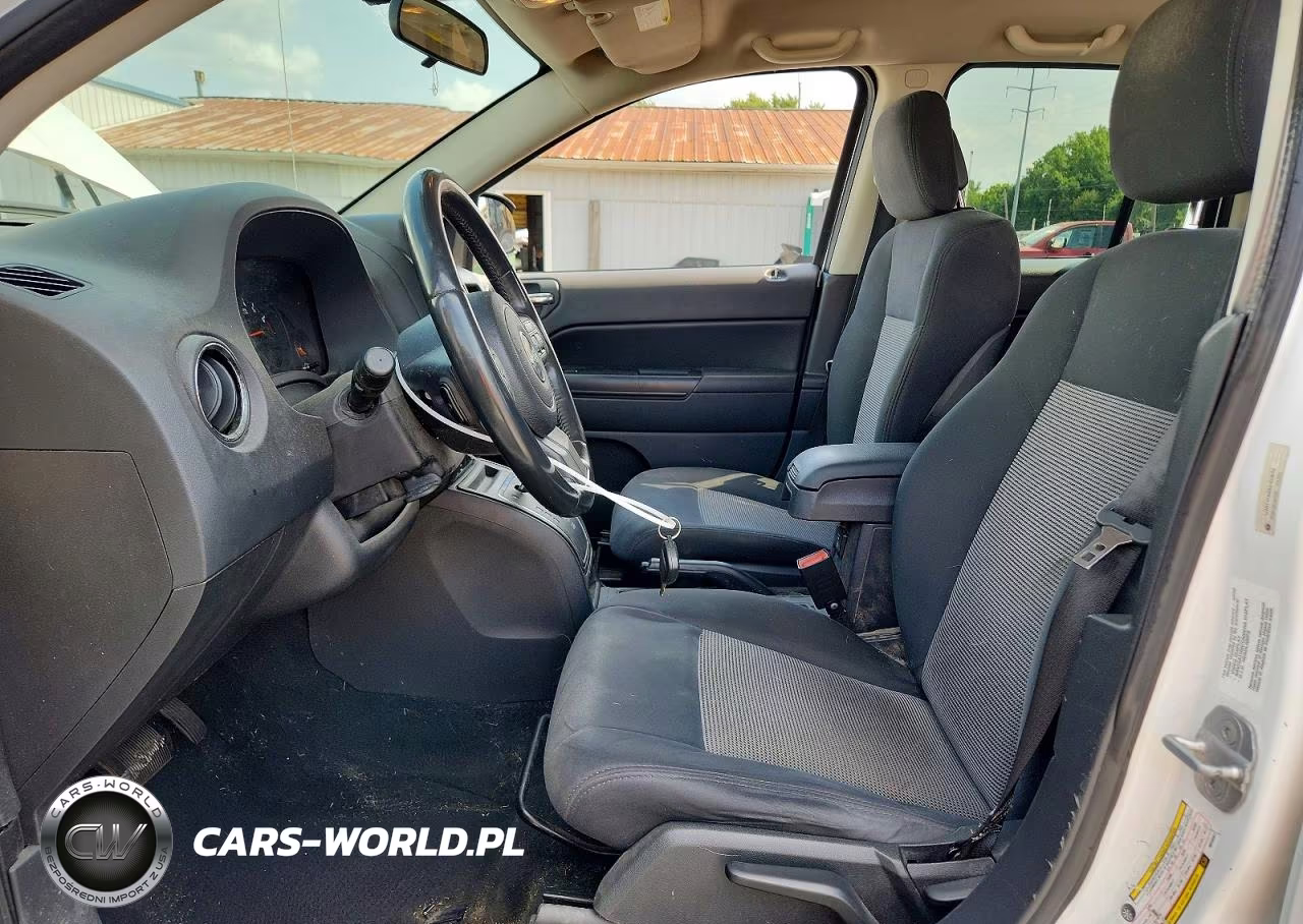 2011 Jeep Compass Sport VIN:1J4NT1FA9BD155610 - 7