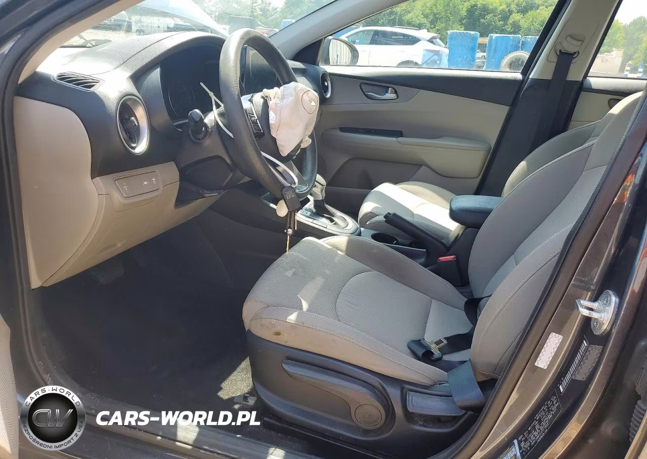2020 Kia Forte Lxs VIN:3KPF24AD1LE217338 - 7