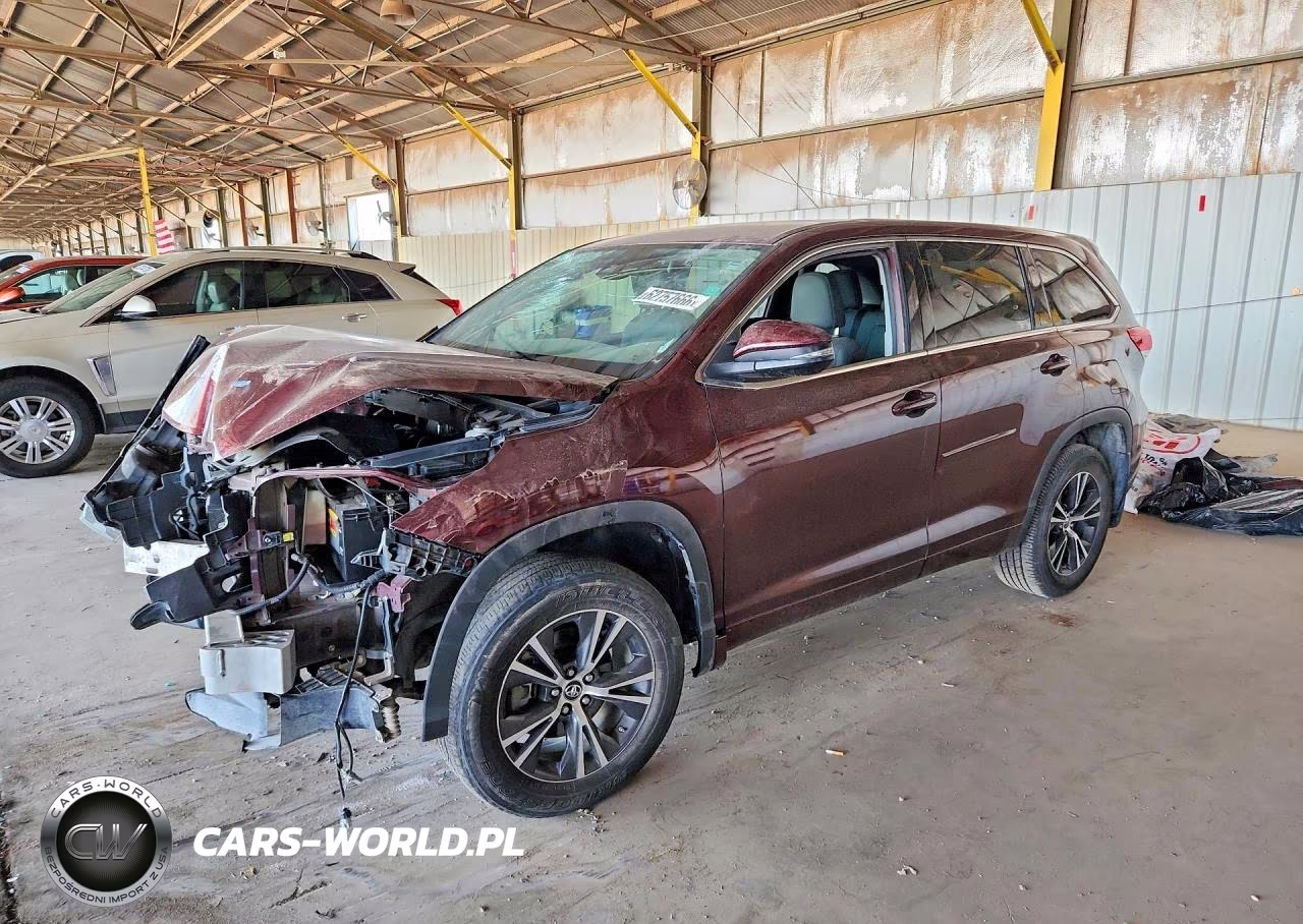 2017 Toyota Highlander Le