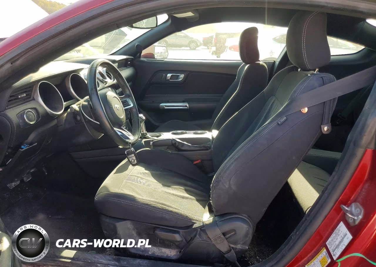 2018 Ford Mustang VIN:1FA6P8TH4J5179658 - 7