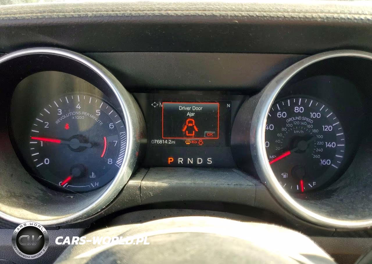 2018 Ford Mustang VIN:1FA6P8TH4J5179658 - 9