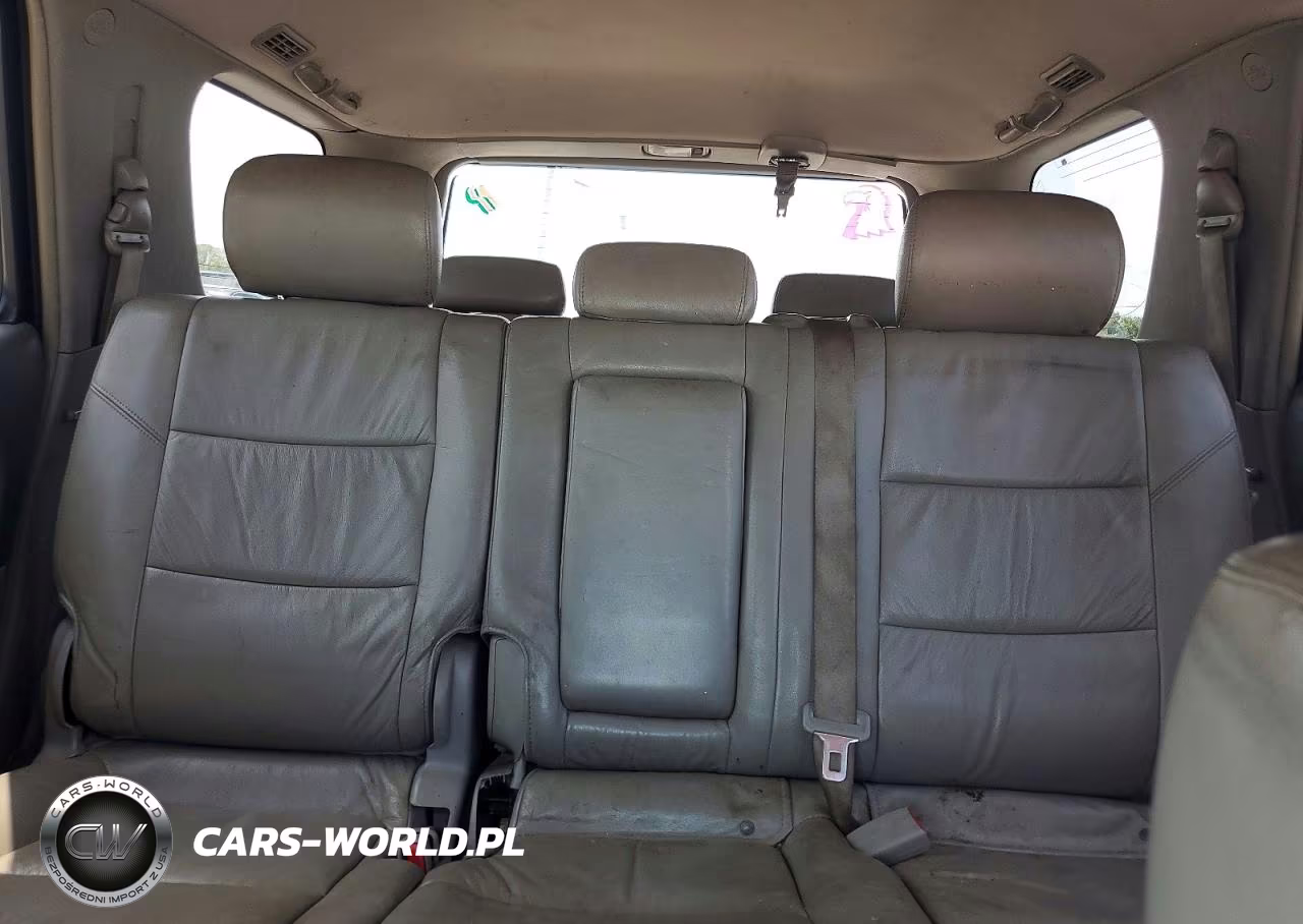 2007 Toyota Sequoia Limited VIN:5TDBT48A67S286335 - 10