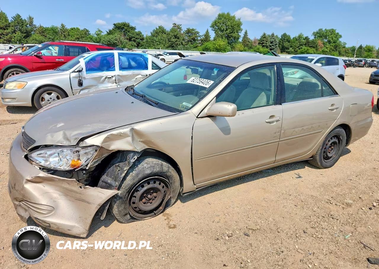 2004 Toyota Camry Le