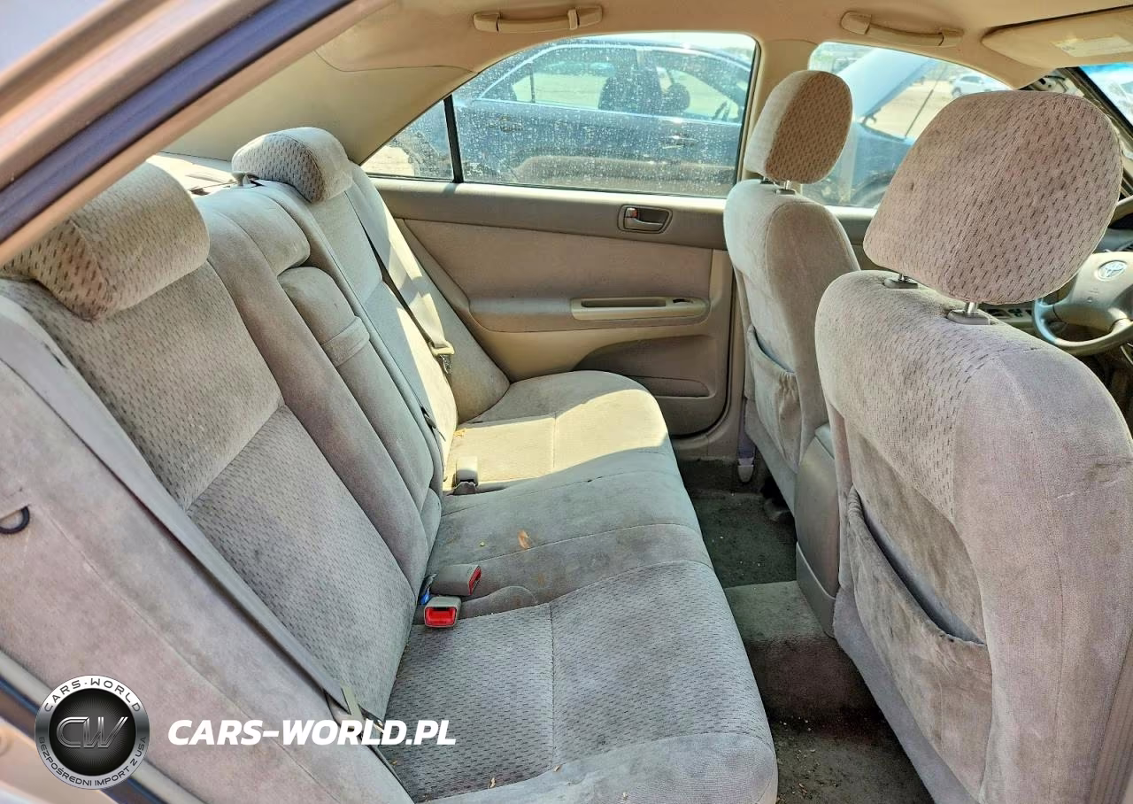 2004 Toyota Camry Le VIN:4T1BE32K24U865248 - 10