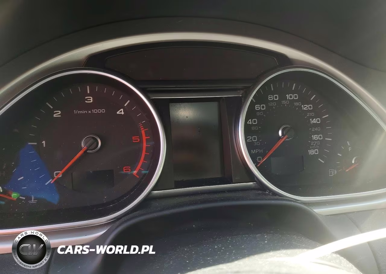 2012 Audi Q7 Premium Plus VIN:WA1LMAFE9CD009765 - 9