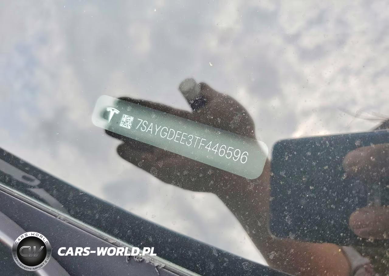 2026 Tesla Model Y VIN:7SAYGDEE3TF446596 - 12