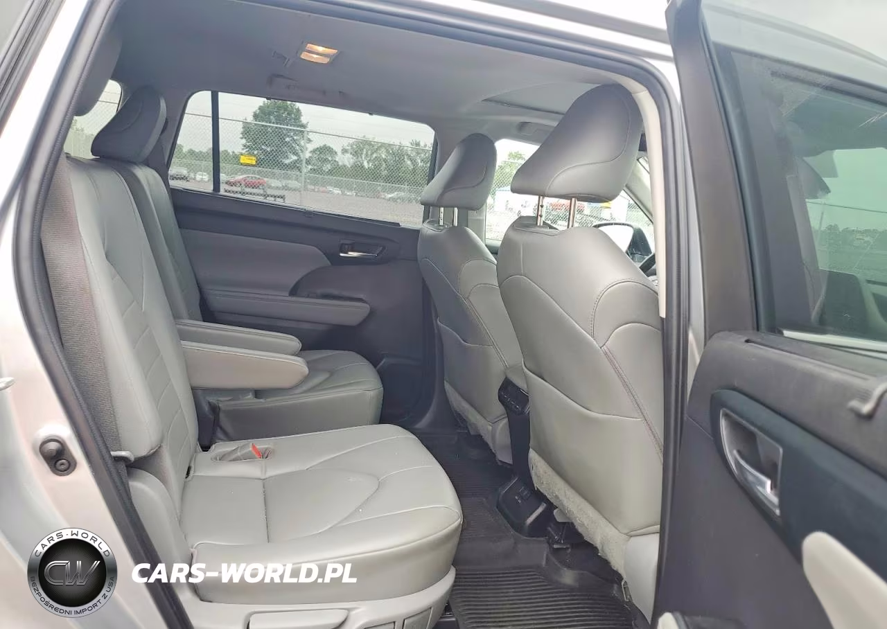 2023 Toyota Highlander Xle VIN:5TDKDRBH8PS012604 - 11
