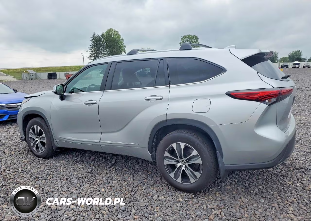 2023 Toyota Highlander Xle VIN:5TDKDRBH8PS012604 - 2