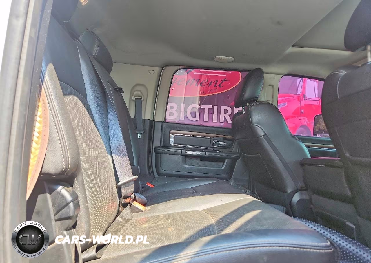 2016 Ram 3500 Laramie VIN:3C63RRML9GG313444 - 11