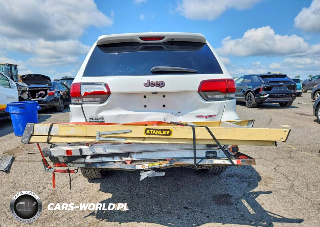 2018 Jeep Grand Cherokee Trailhawk VIN:1C4RJFLM6JC393833 - 6