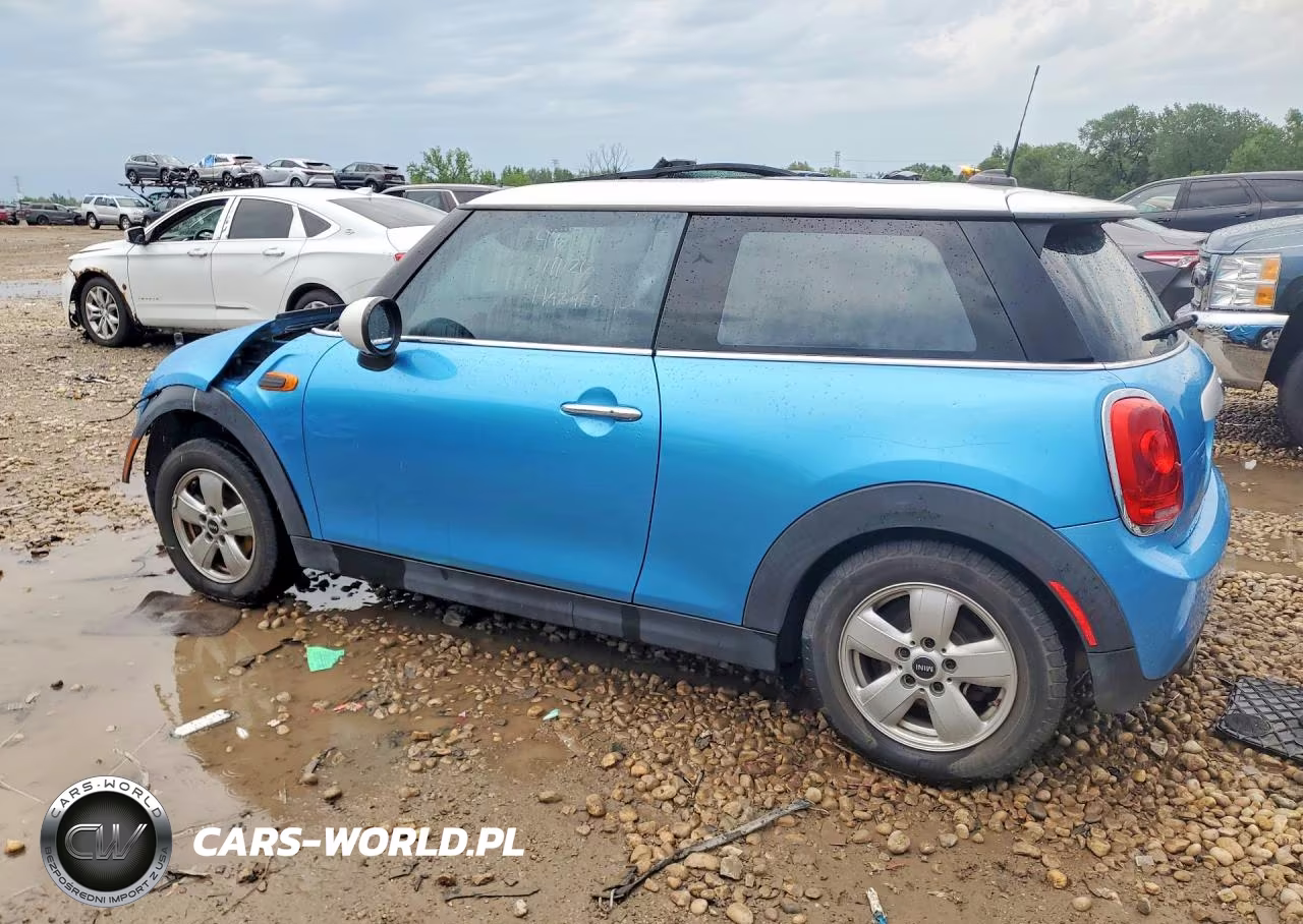 2015 Mini Cooper VIN:WMWXM5C55F3A56692 - 2