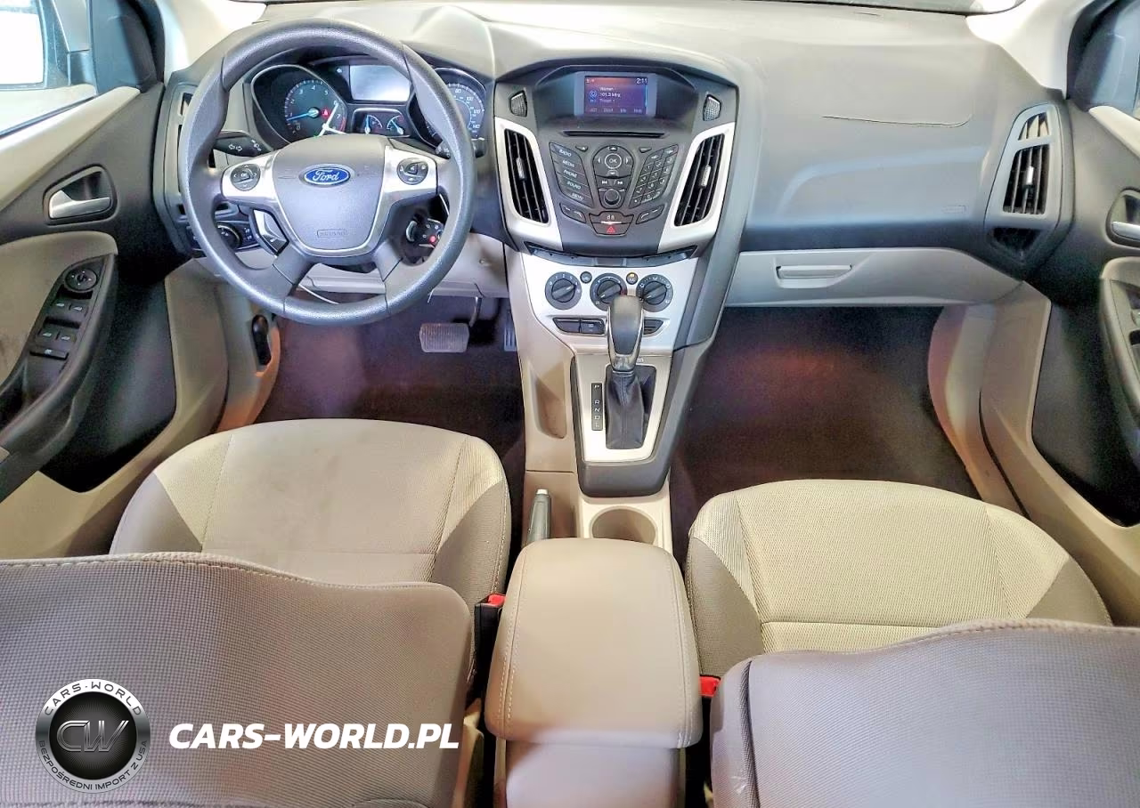 2014 Ford Focus Se VIN:1FADP3F28EL394110 - 8