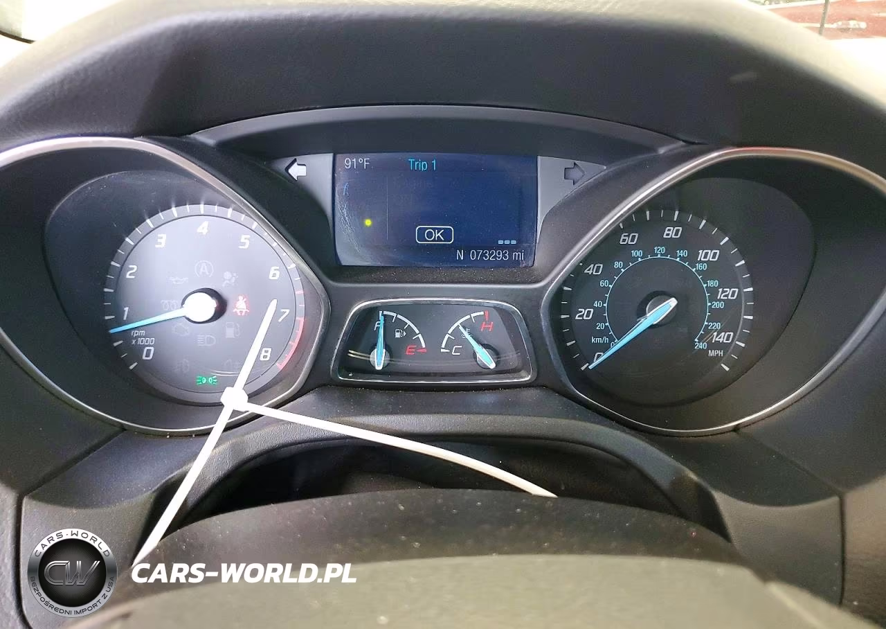 2014 Ford Focus Se VIN:1FADP3F28EL394110 - 9