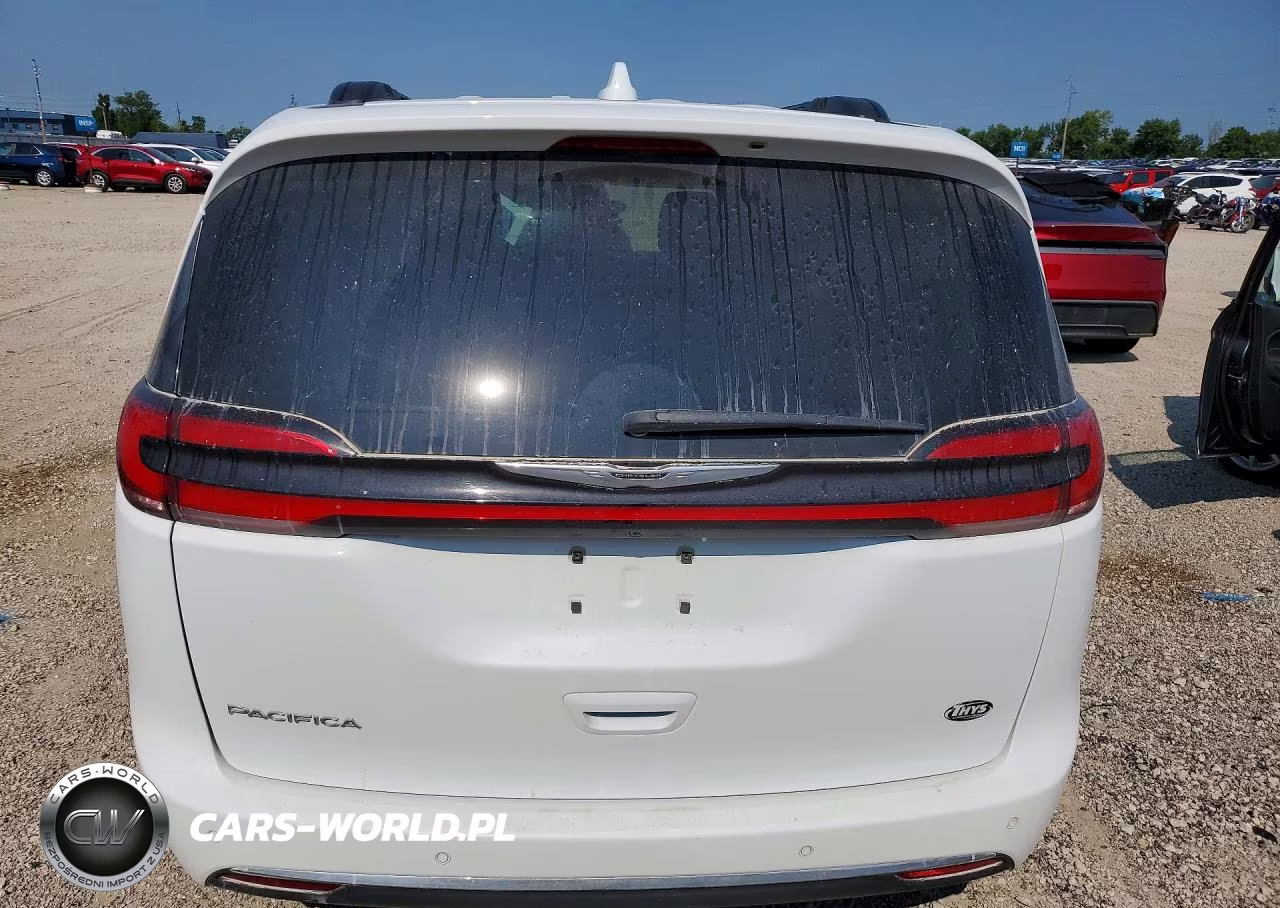 2022 Chrysler Pacifica Touring L VIN:2C4RC1BGXNR145123 - 6