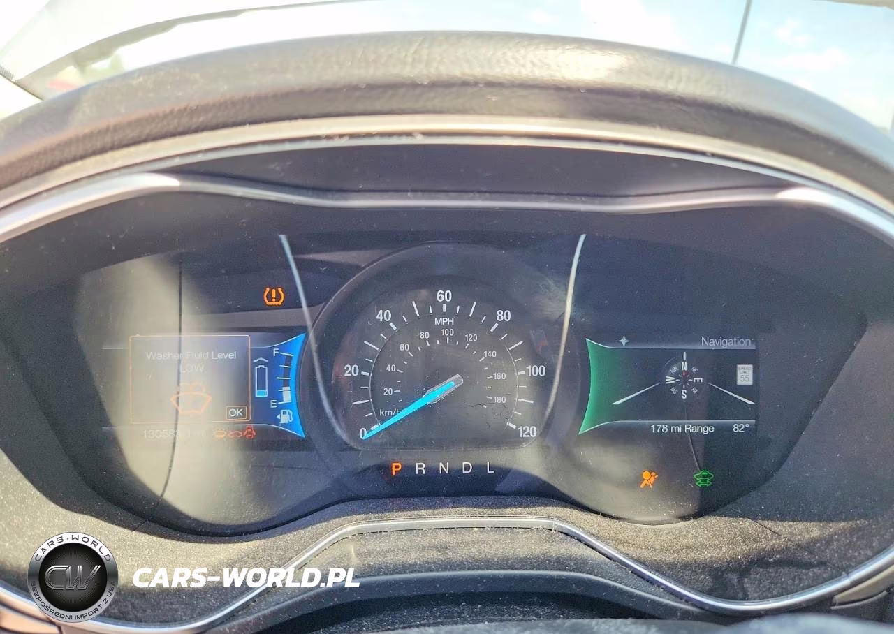 2016 Ford Fusion Se Phev VIN:3FA6P0PUXGR338875 - 9