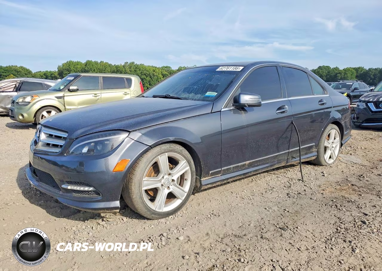 2011 Mercedes-Benz C 300 4Matic – zdjęcie 1 z 12