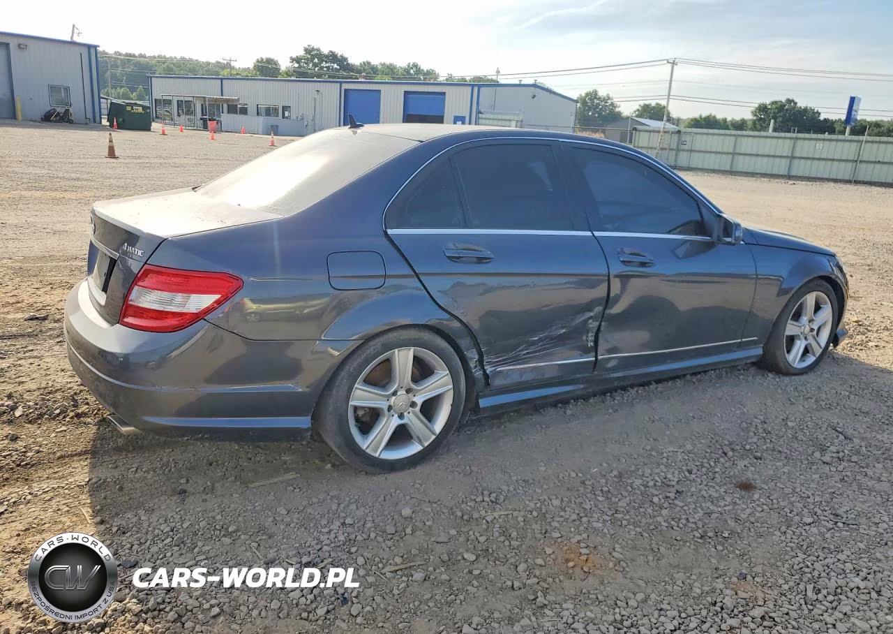 2011 Mercedes-Benz C 300 4Matic VIN:WDDGF8BB1BR141030 - 3