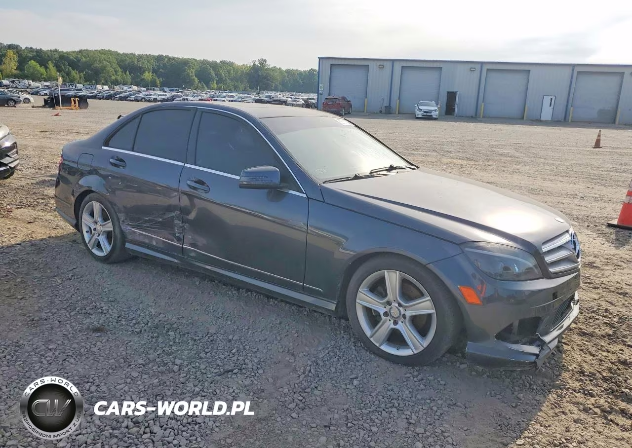 2011 Mercedes-Benz C 300 4Matic VIN:WDDGF8BB1BR141030 - 4