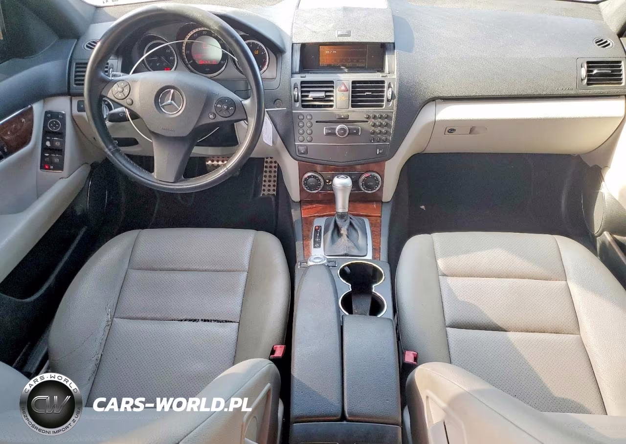 2011 Mercedes-Benz C 300 4Matic VIN:WDDGF8BB1BR141030 - 8