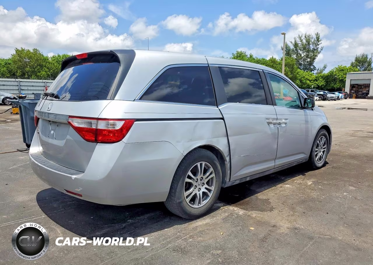 2012 Honda Odyssey Exl VIN:5FNRL5H62CB134003 - 3