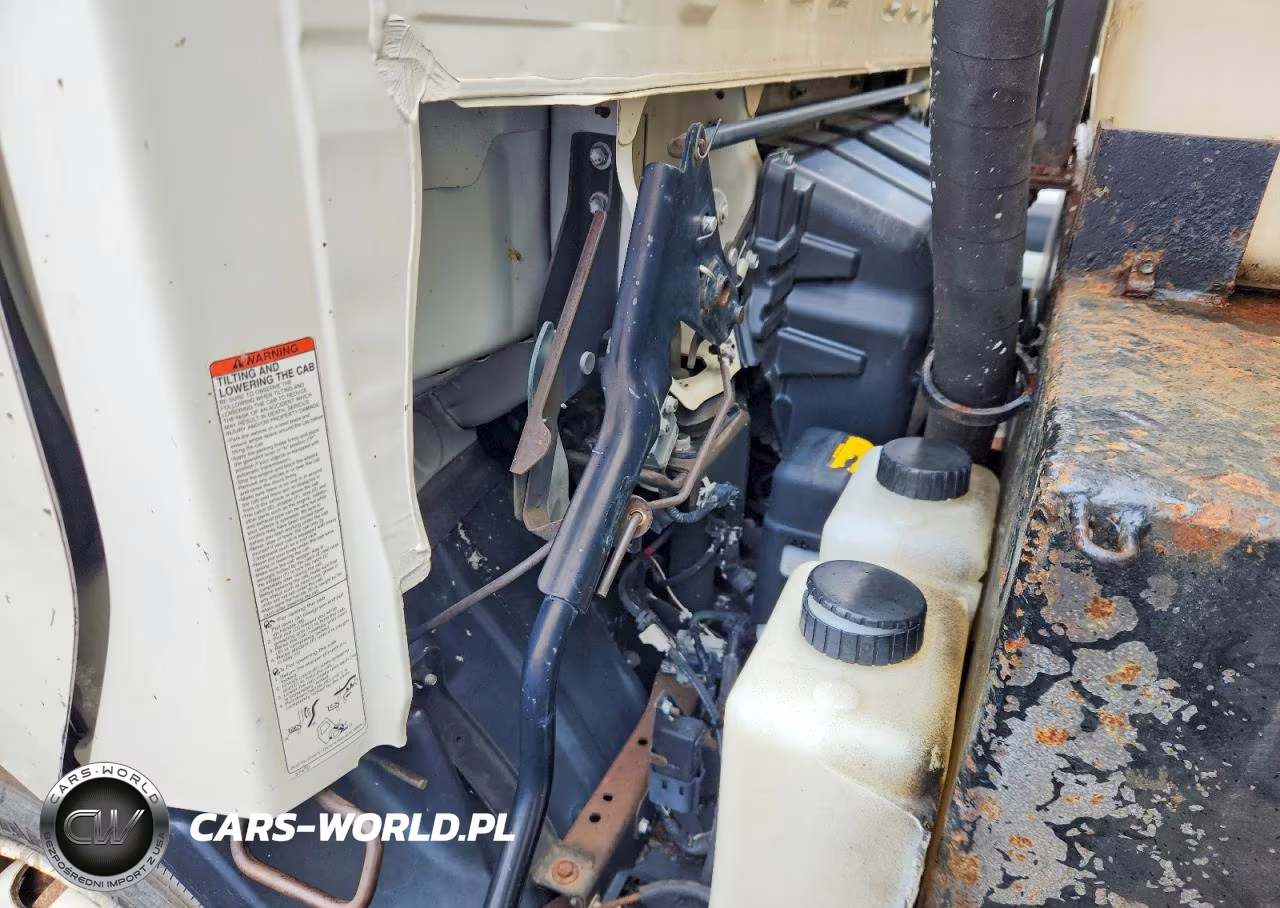 2014 Hino 195 VIN:JHHHDM2H5EK001297 - 11
