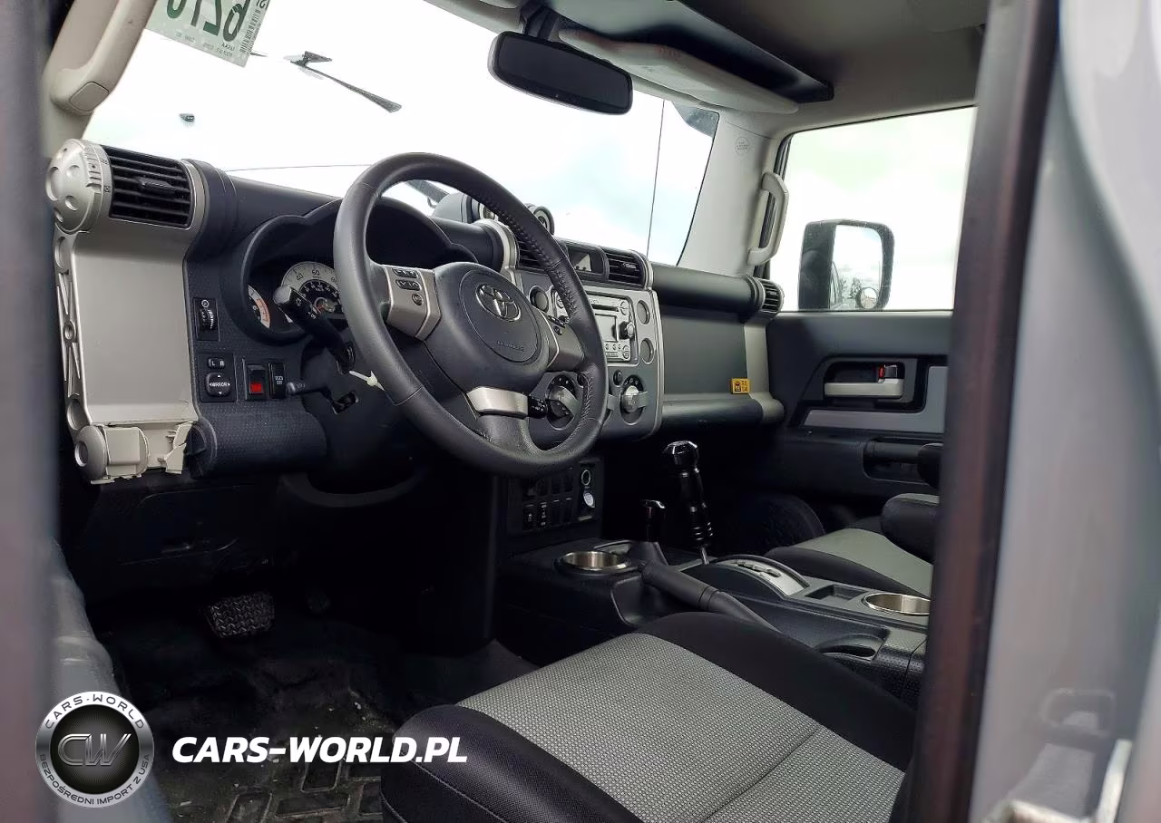 2013 Toyota Fj Cruiser Base VIN:JTEBU4BF8DK156105 - 8