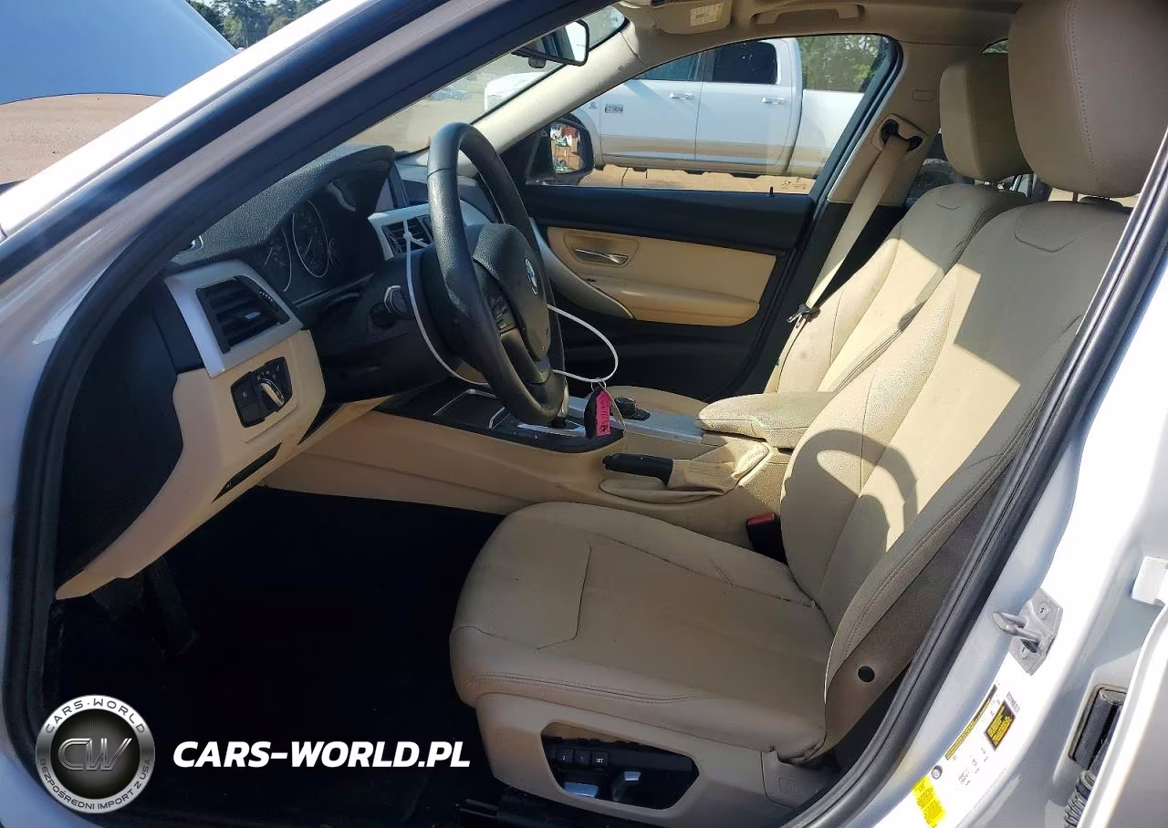2018 BMW 320 I VIN:WBA8A9C57JAH13632 - 7