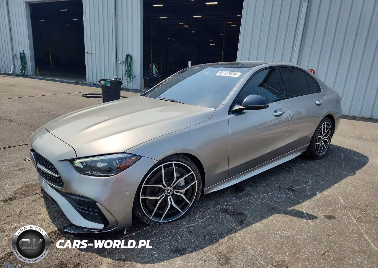 2022 Mercedes-Benz C 300 – zdjęcie 1 z 13