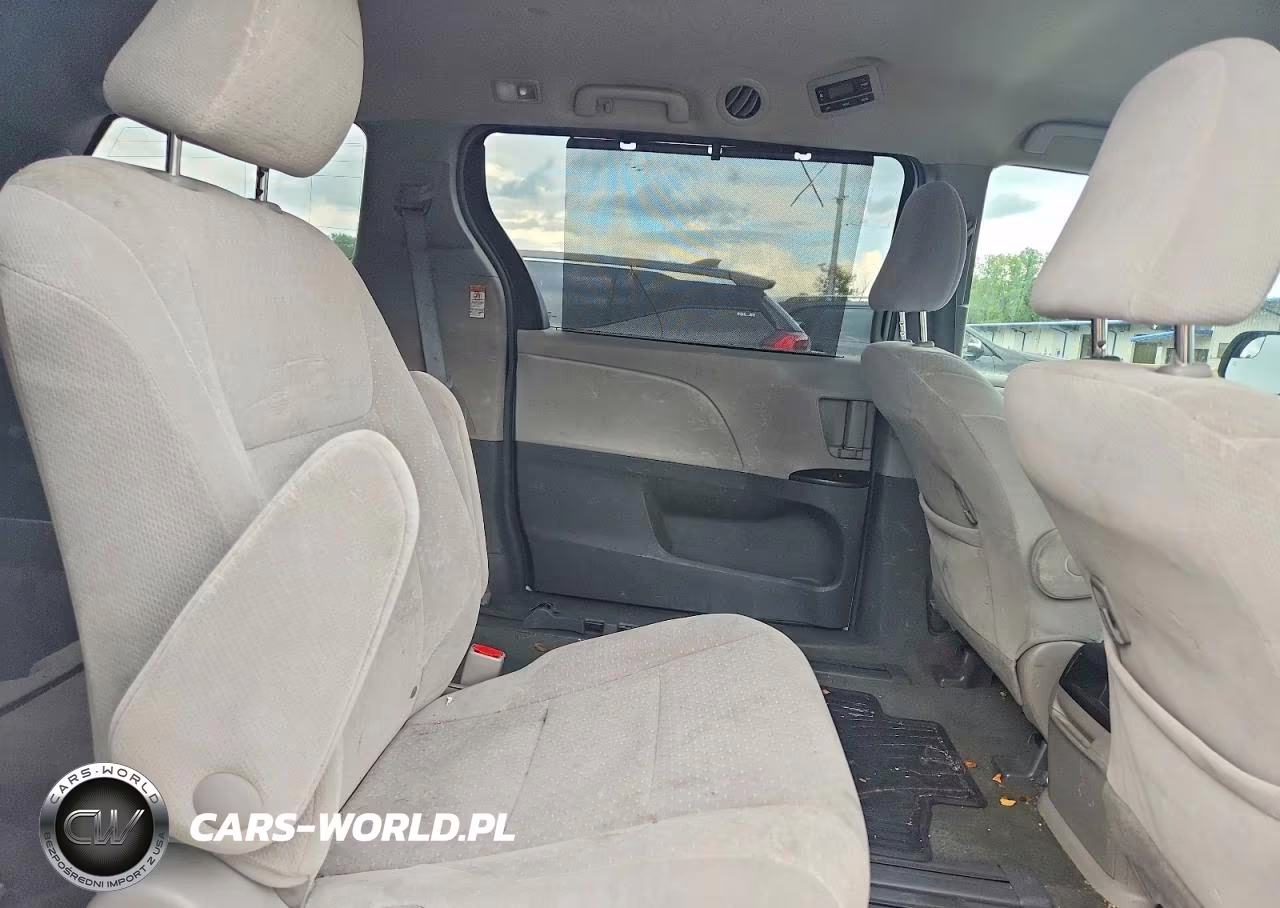2015 Toyota Sienna Le VIN:5TDKK3DC4FS539039 - 11