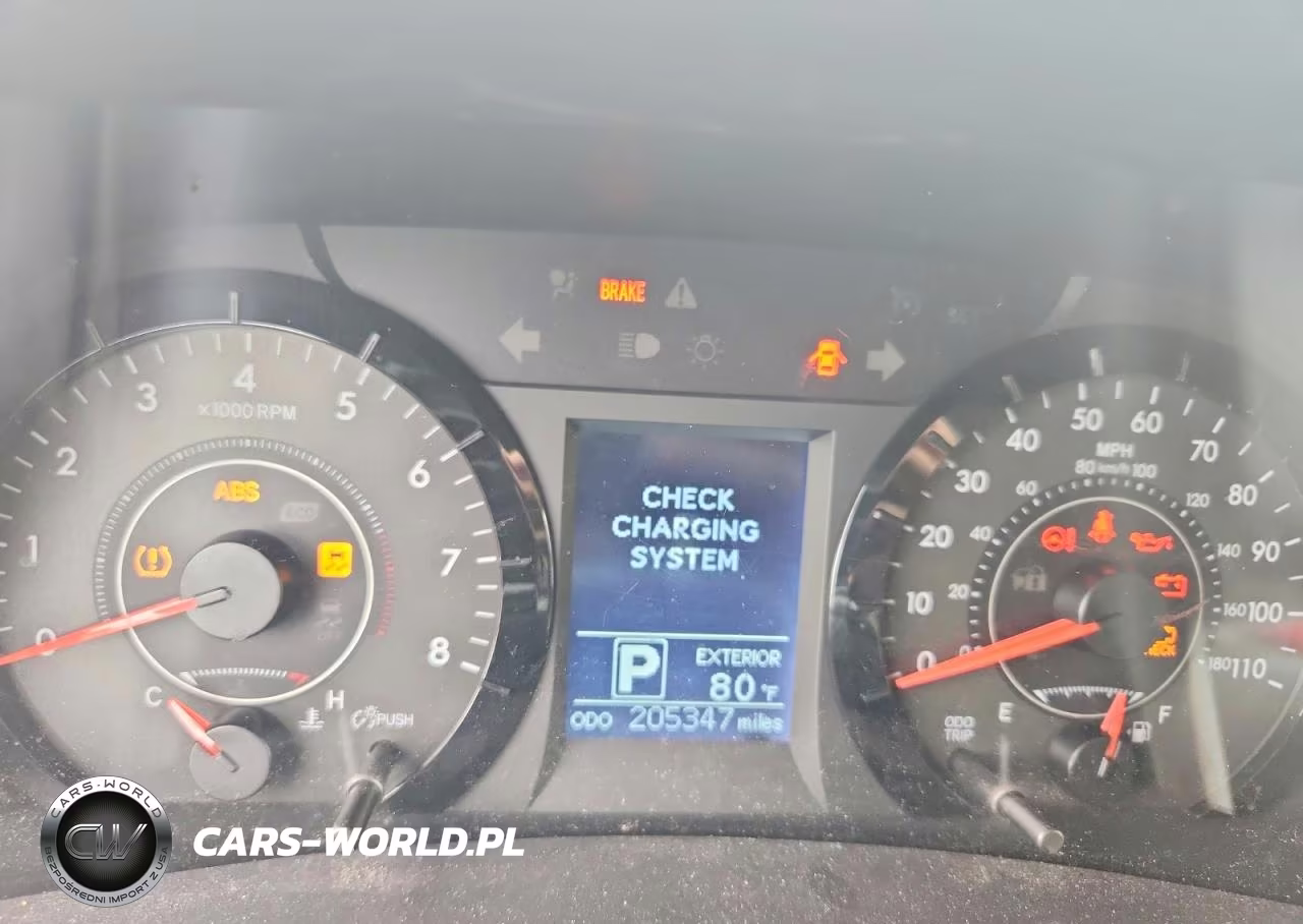 2015 Toyota Sienna Le VIN:5TDKK3DC4FS539039 - 9