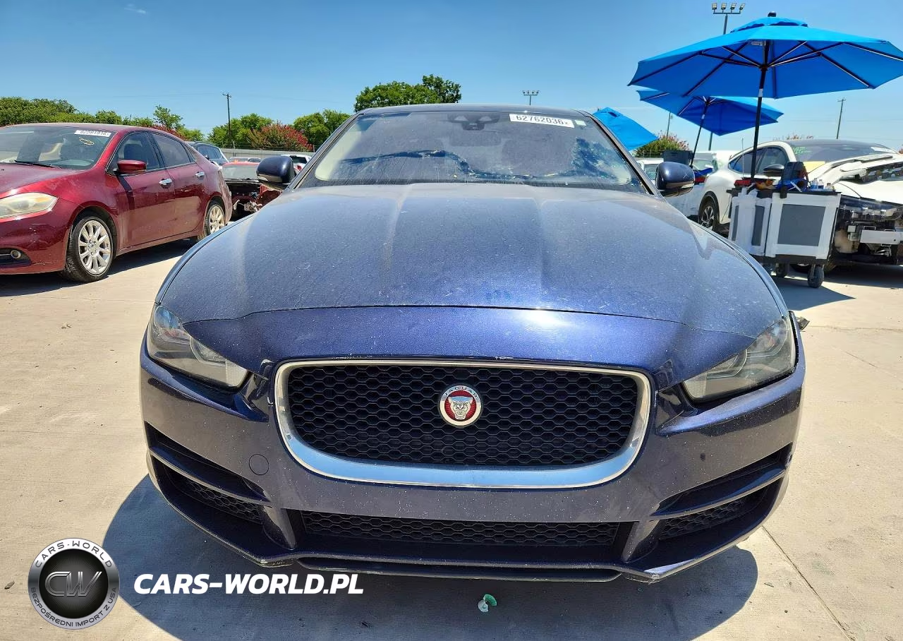 2017 Jaguar Xe Prestige VIN:SAJAE4BG7HA968787 - 5