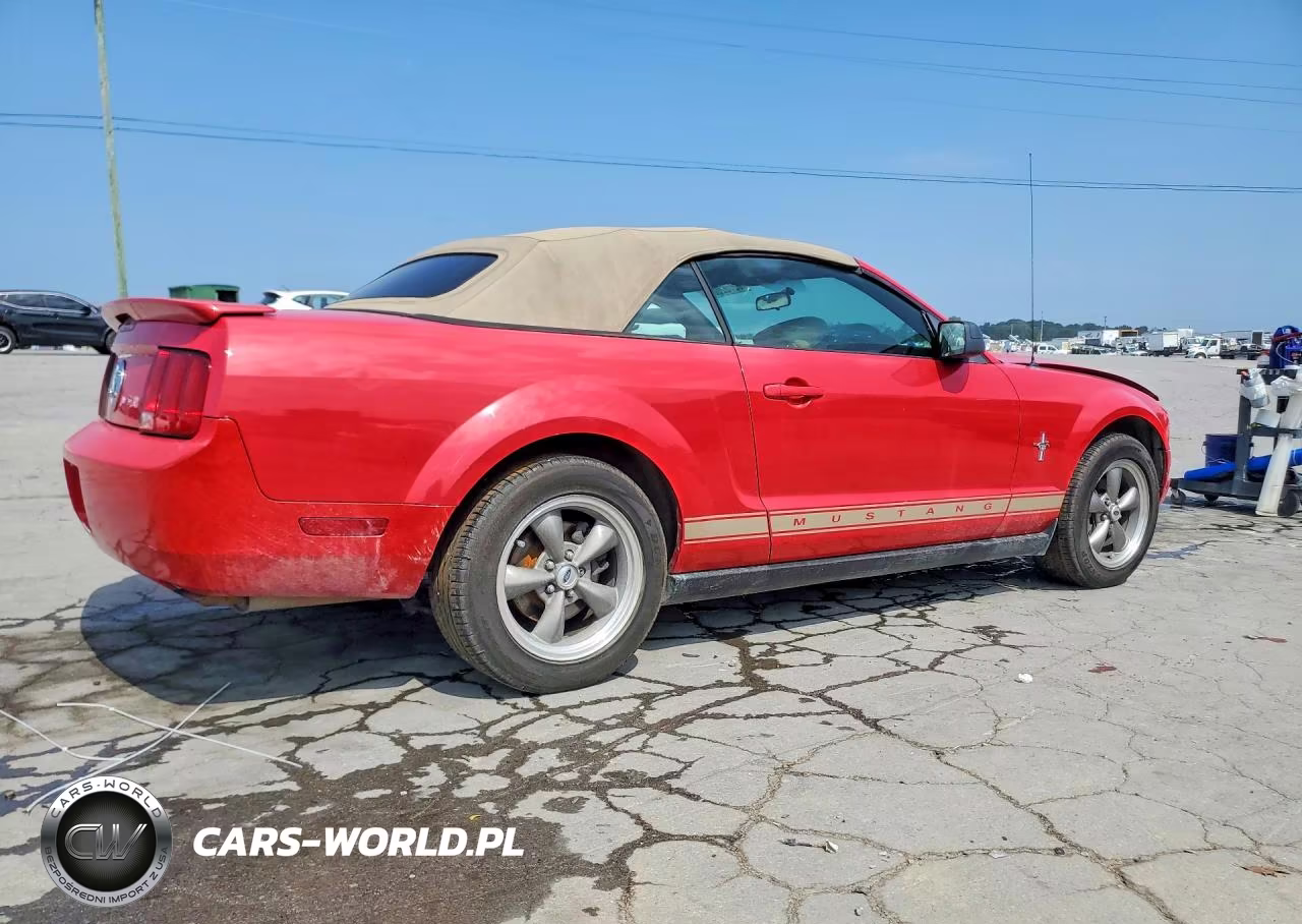 2008 Ford Mustang VIN:1ZVHT84N385158147 - 3
