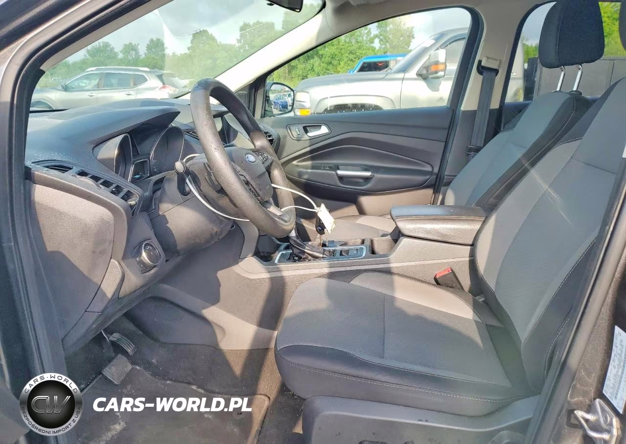 2017 Ford Escape Se VIN:1FMCU0GDXHUE31956 - 7