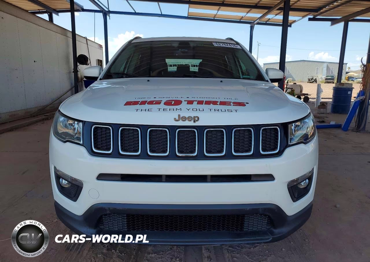 2018 Jeep Compass Latitude VIN:3C4NJCBBXJT468423 - 5