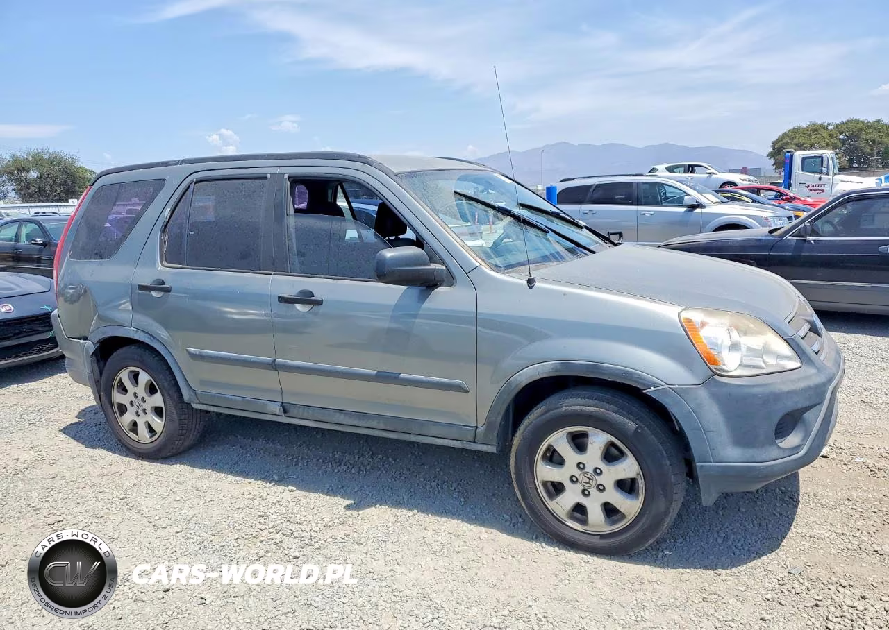2005 Honda Cr-V Lx VIN:JHLRD685X5C003284 - 4
