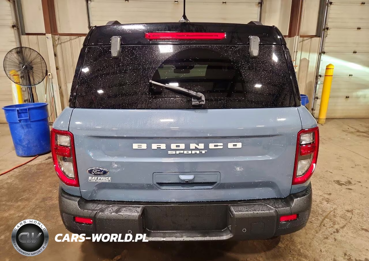 2025 Ford Bronco Sport Outer Banks VIN:3FMCR9CN0SRF68035 - 6