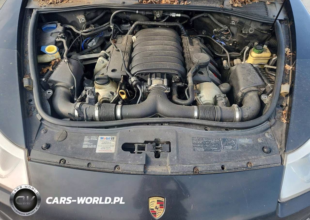 2010 Porsche Cayenne Gts VIN:WP1AD2AP3ALA60255 - 12